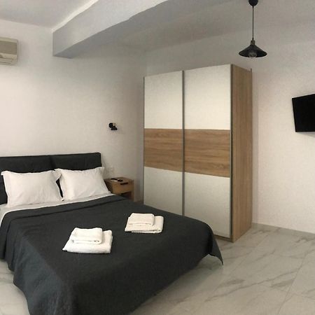 Bafas Apartments Plataria Exterior photo